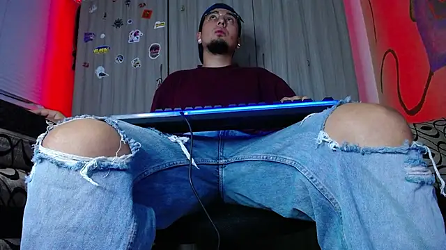 zacwatson  online show from 12.30.24