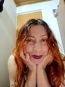 Snapshot of malusexy33 chatting on 03.05.25 malusexy33 online show from 03.05.25