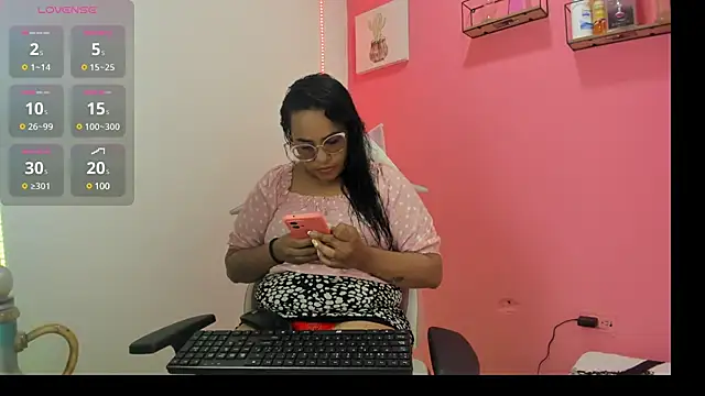 Snapshot of Tita_dirty chatting on 02.15.25 Tita dirty online show from 02.15.25