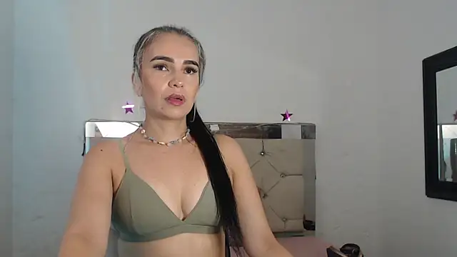 ashley  tylor online show from 01.30.25