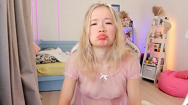 Lily Young online show from 11.29.25