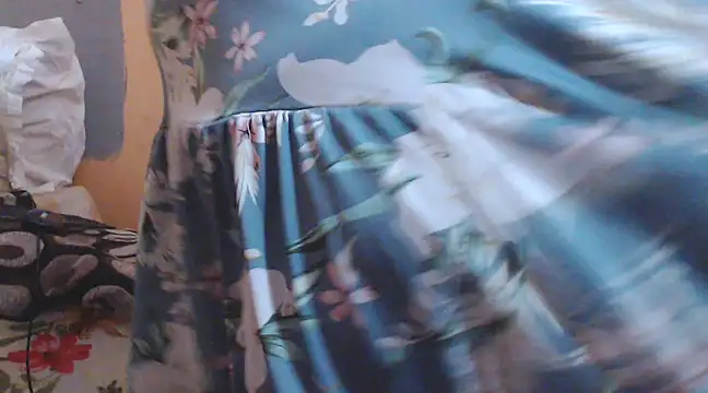 Snapshot of BigHotMatureXx chatting on 02.12.25 BigHotMatureXx online show from 02.12.25