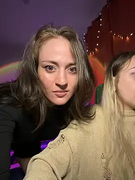 Snapshot of Dooubletroublee chatting on 12.08.24 Dooubletroublee online show from 12.08.24