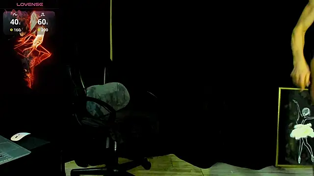 Snapshot of dia_moonlight2 chatting on 09.28.25 dia moonlight2 online show from 09.28.25