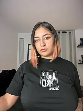 Snapshot of Rae_Lil_White chatting on 02.17.25 Rae Lil White online show from 02.17.25