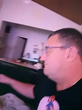 Snapshot of darkmoonsubmissive chatting on 12.09.24 darkmoonsubmissive online show from 12.09.24