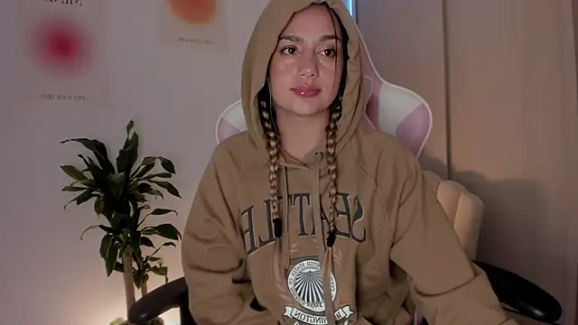 LittleSofia  online show from 01.02.25