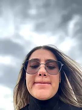 LittleSofia  online show from 09.13.25