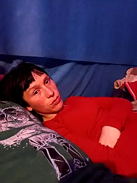 Snapshot of babylexx_18 chatting on 10.12.25 babylexx 18 online show from 10.12.25