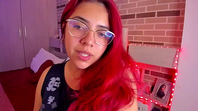 Snapshot of Rousse_Collinss chatting on 12.24.24 Rousse Collinss online show from 12.24.24