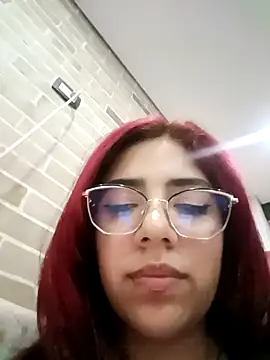 Snapshot of Rousse_Collinss chatting on 03.01.25 Rousse Collinss online show from 03.01.25