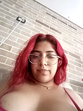 Snapshot of Rousse_Collinss chatting on 03.04.25 Rousse Collinss online show from 03.04.25