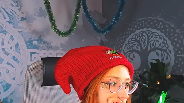 Orianna Fox online show from 12.25.24