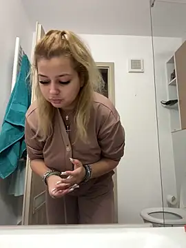 AllysonK online show from 11.29.25