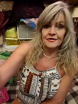 Snapshot of annika_lately chatting on 09.23.25 annika lately online show from 09.23.25