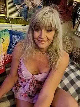 annika lately online show from 10.25.25