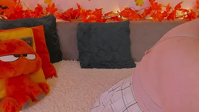 Tori the witch online show from 11.08.25