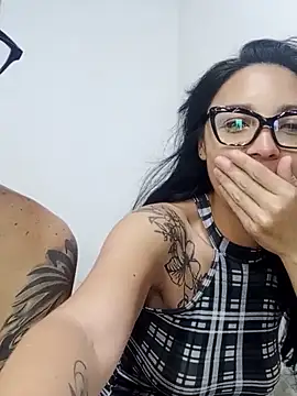 KarameloVzla online show from 10.19.25