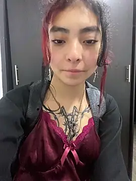 Snapshot of _Gothiccbitch_ chatting on 12.18.24  Gothiccbitch  online show from 12.18.24