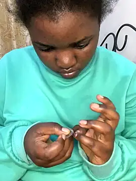 sweet18creamybigpussy online show from 09.21.25