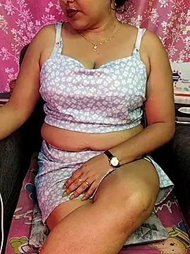 Snapshot of joya_bhabi chatting on 03.10.25 joya bhabi online show from 03.10.25