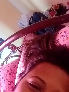 Snapshot of joya_bhabi chatting on 10.05.25 joya bhabi online show from 10.05.25