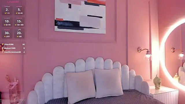 Snapshot of mara_brooks chatting on 01.12.25 mara brooks online show from 01.12.25