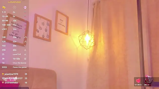 Snapshot of Chanttall_ chatting on 02.15.25 Chanttall online show from 02.15.25