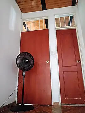 Snapshot of Sofia_Queen17 chatting on 12.01.24 Sofia Queen17 online show from 12.01.24