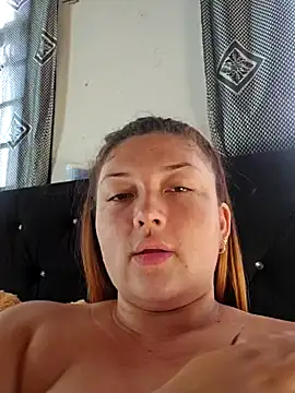 Snapshot of Sofia_Queen17 chatting on 12.21.24 Sofia Queen17 online show from 12.21.24