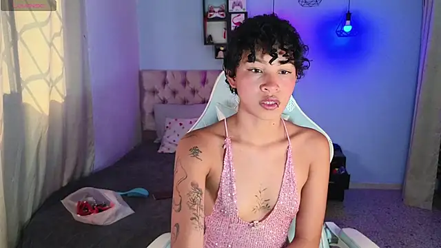 Peggy Funn online show from 02.25.25