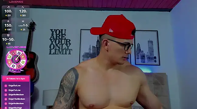 Snapshot of seancarreraa chatting on 03.13.25 seancarreraa online show from 03.13.25