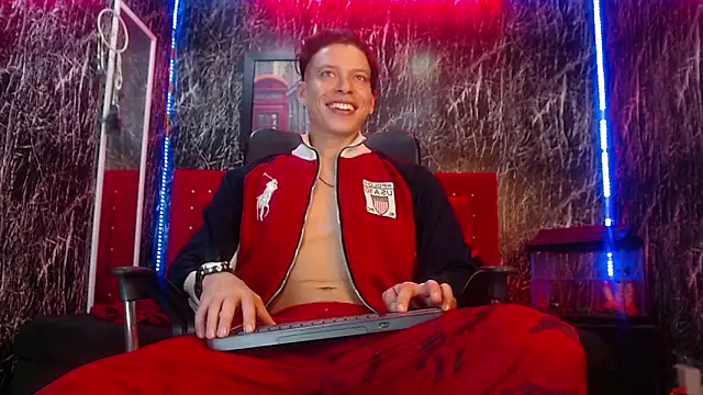 Snapshot of Baxter_Dex chatting on 12.27.24 Baxter Dex online show from 12.27.24