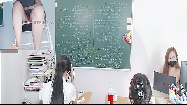 Snapshot of _Math_ chatting on 10.29.25 Math online show from 10.29.25