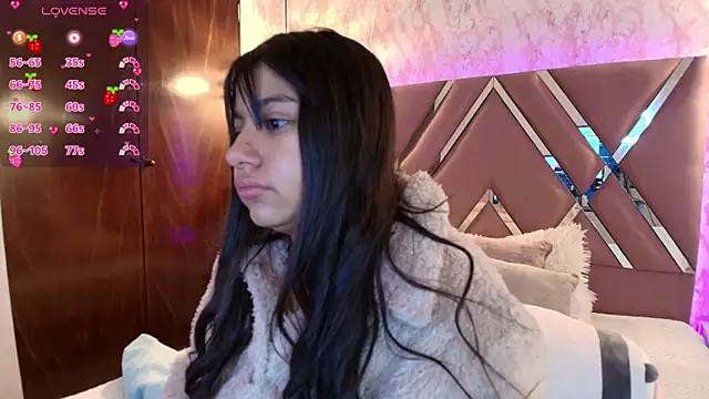 Snapshot of Miaa_Smiith1 chatting on 02.01.25 Miaa Smiith1 online show from 02.01.25