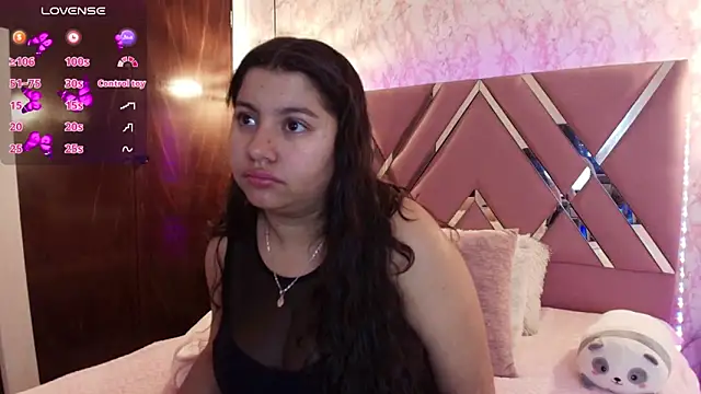 Snapshot of Miaa_Smiith1 chatting on 03.04.25 Miaa Smiith1 online show from 03.04.25