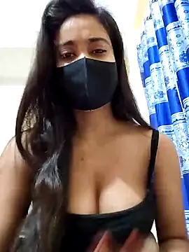 Snapshot of SimaRoy- chatting on 12.29.24 SimaRoy- online show from 12.29.24
