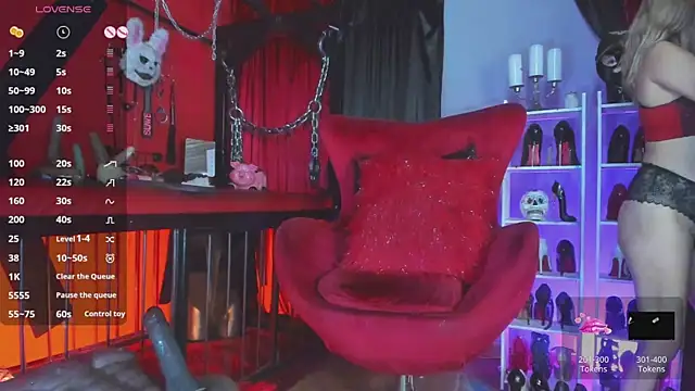 Snapshot of MistressAndre chatting on 09.09.25 MistressAndre online show from 09.09.25