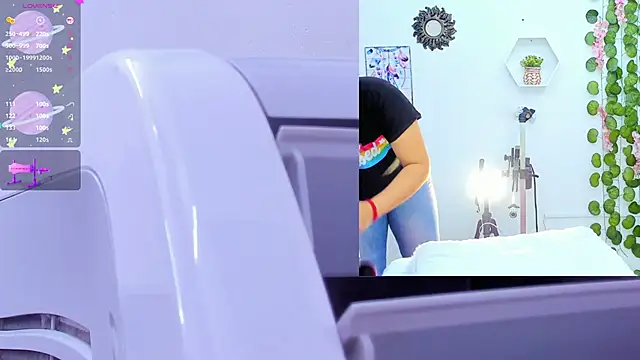 Daki Ume  online show from 01.31.25