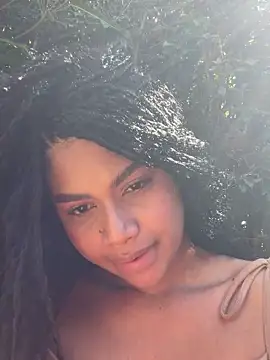 nayah   online show from 01.18.25