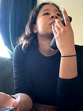 VanessaBling online show from 11.13.25