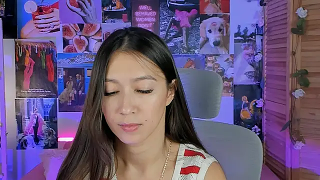 LanaBaker online show from 12.24.24