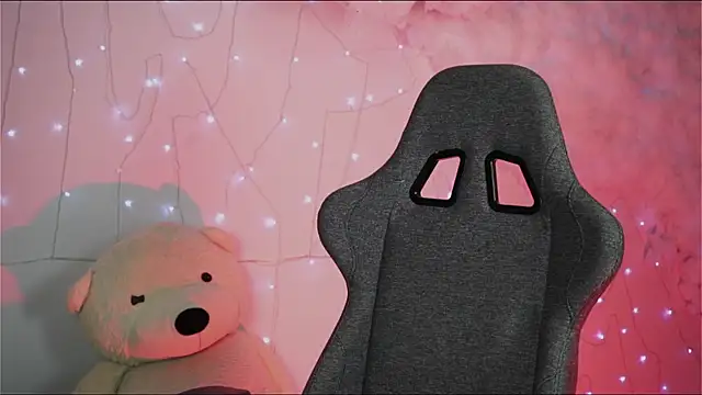 LanaBaker online show from 12.27.24