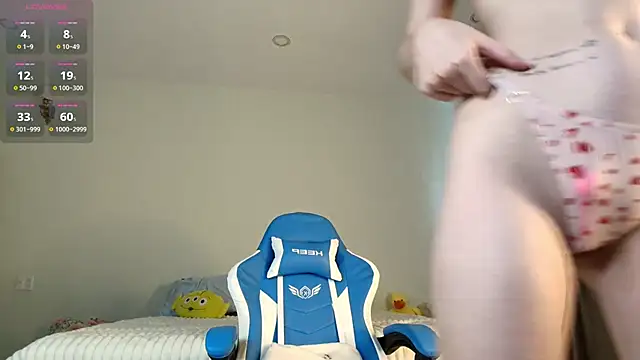 Naomi 52 online show from 03.23.25