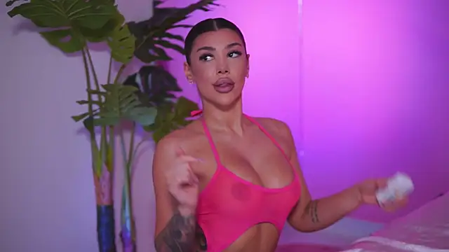 NatyDesiree online show from 03.06.25