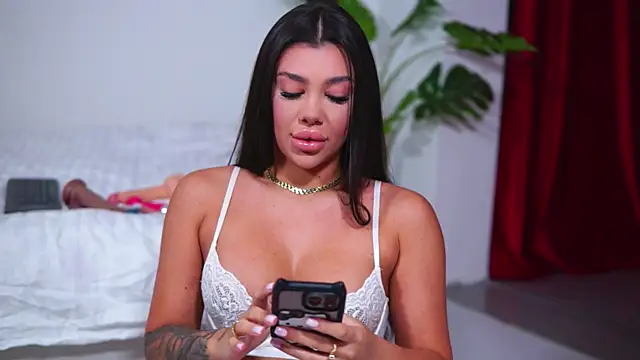 NatyDesiree online show from 09.22.25