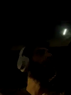 Snapshot of pantslesstraveler_plt chatting on 09.27.25 pantslesstraveler plt online show from 09.27.25