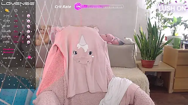 Bella  Swoon online show from 10.16.25