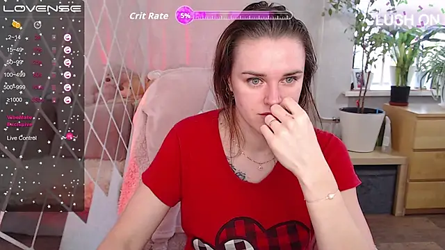 Bella  Swoon online show from 12.05.25