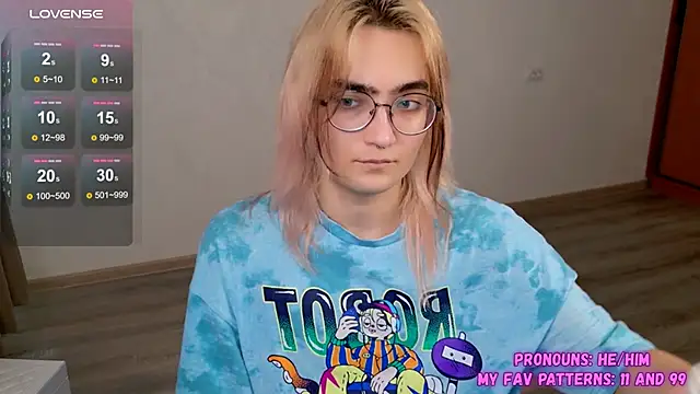 CuteYukiKun online show from 10.28.25